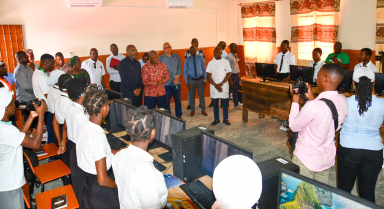 40,117 Estudantes Beneficiarão da Literacia Digital em Pemba, Cabo Delgado.